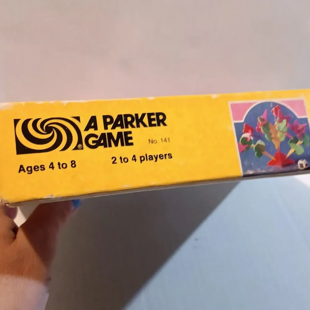 Vintage Parker Brothers The Honeybee Tree Building Game-1973-2 to 4 Players